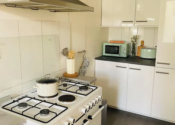 The Serenity לינה וארוחת בוקר